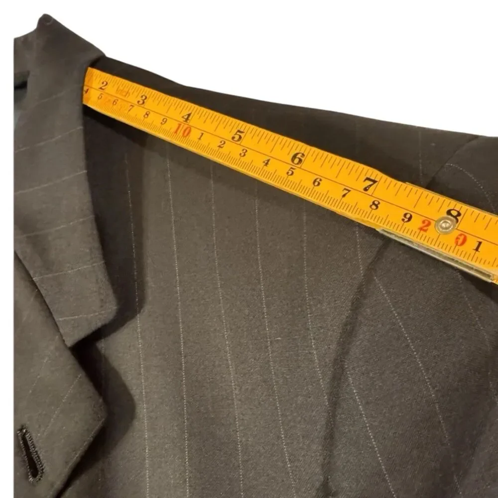 Vintage Hart Schaffner Marx Men’s Wool Blazer Sport Coat Size 46 Black Pinstripe